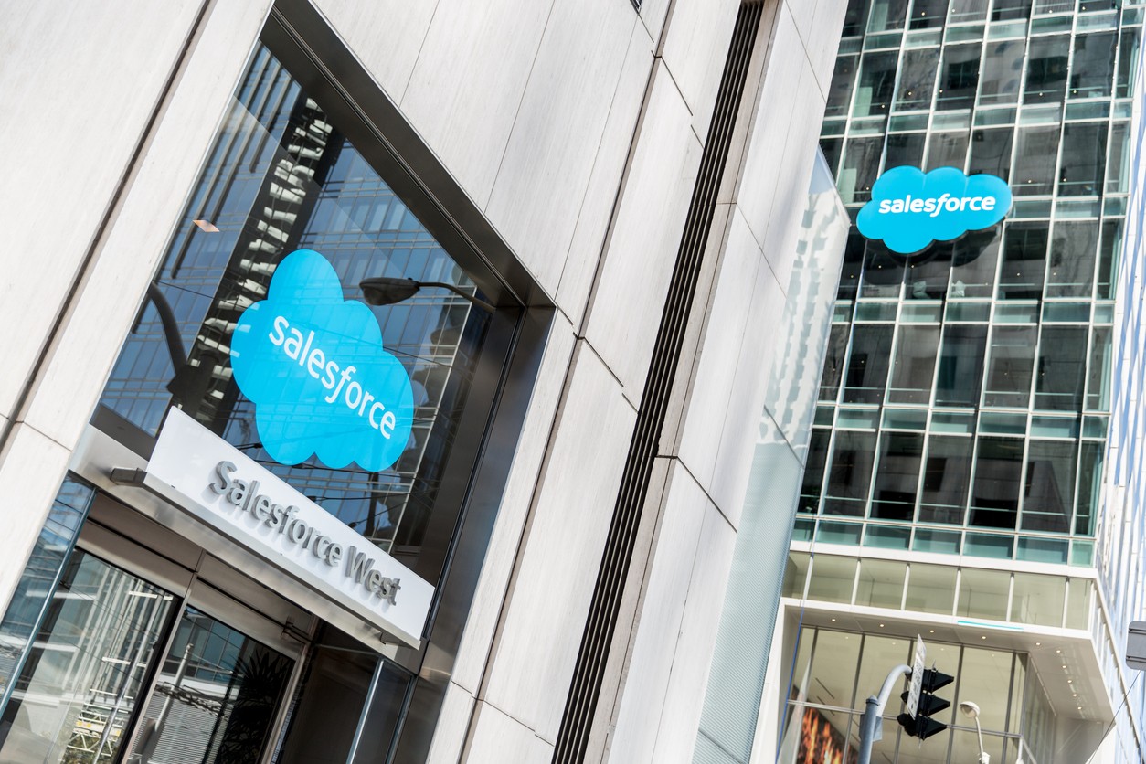 Salesforce announces financial services cloud for retail banking Sns-Brigh10