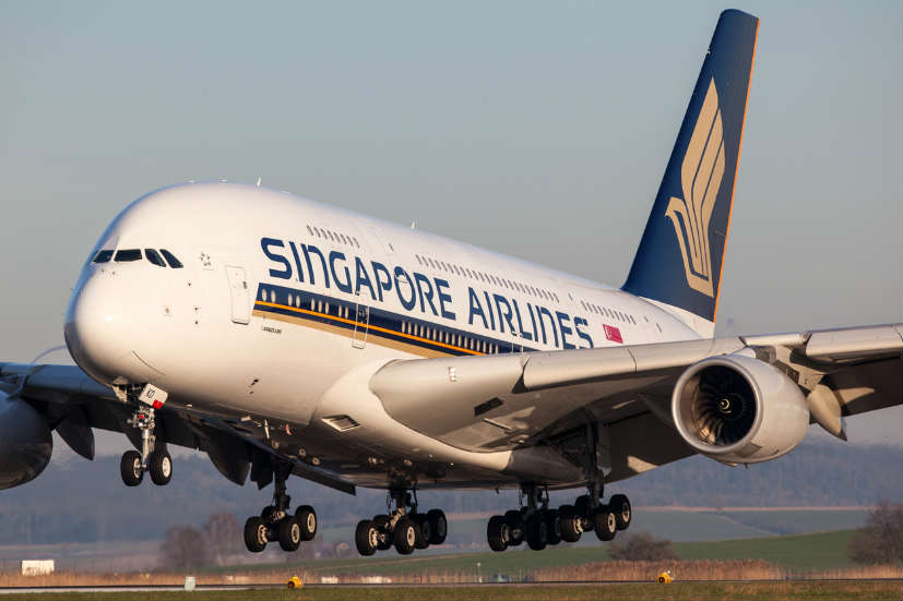 Singapore Airlines profit