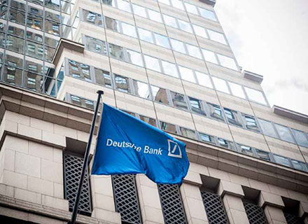 international-finance-deutsche-bank-closes-branch