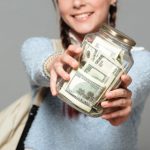 IFM_ investment guide for teens