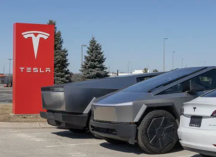 IFM_Tesla